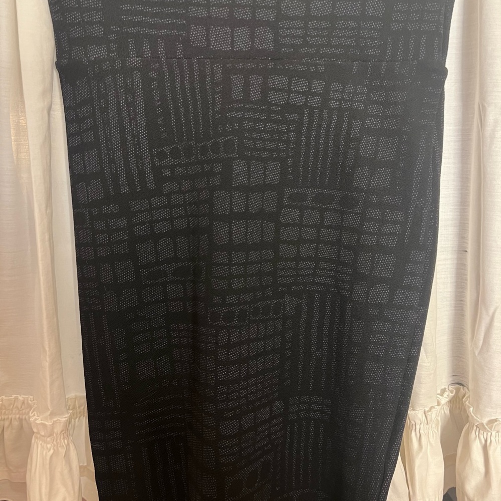 LuLaRoe Black Patterned Pencil Skirt